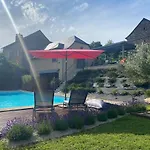 Дом отдыха Lili De La Lisathi Palmas d'Aveyron