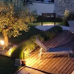 Дом отдыха Lili De La Lisathi *