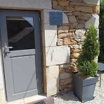 Дом отдыха Lili De La Lisathi *