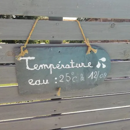 Lili De La Lisathi *