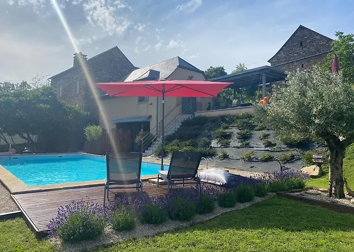 Casa de Férias Lili De La Lisathi Palmas d'Aveyron