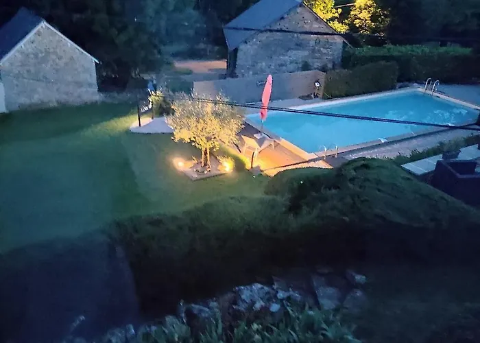 Casa de Férias Lili De La Lisathi Palmas d'Aveyron